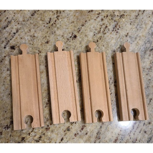 4.25" Straight Track Lot of 4. Brio Thomas Compatable. Female Male - Picture 1 of 7